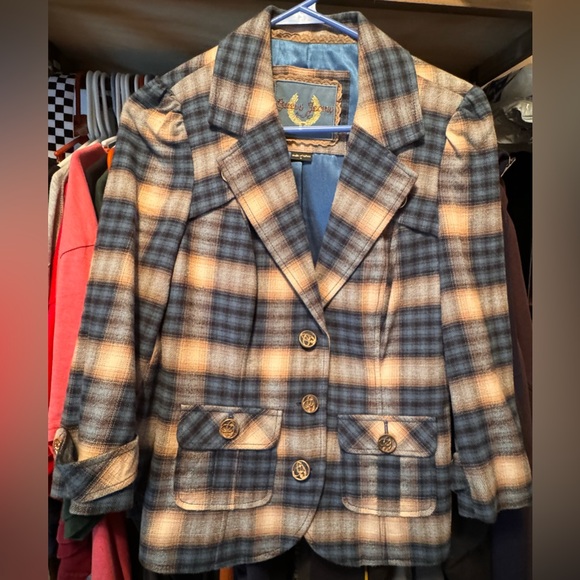 Vintage Guess Plaid Blazerđź’™ - Picture 10 of 15